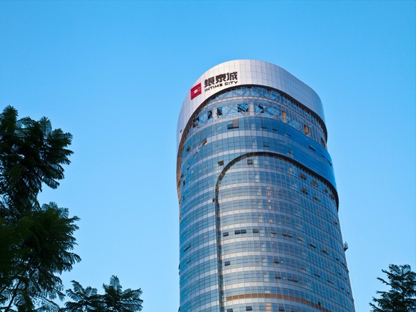 楼顶发光字亮度时间可以实现远程监控吗？