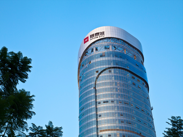 楼顶发光字亮度时间可以实现远程监控吗？