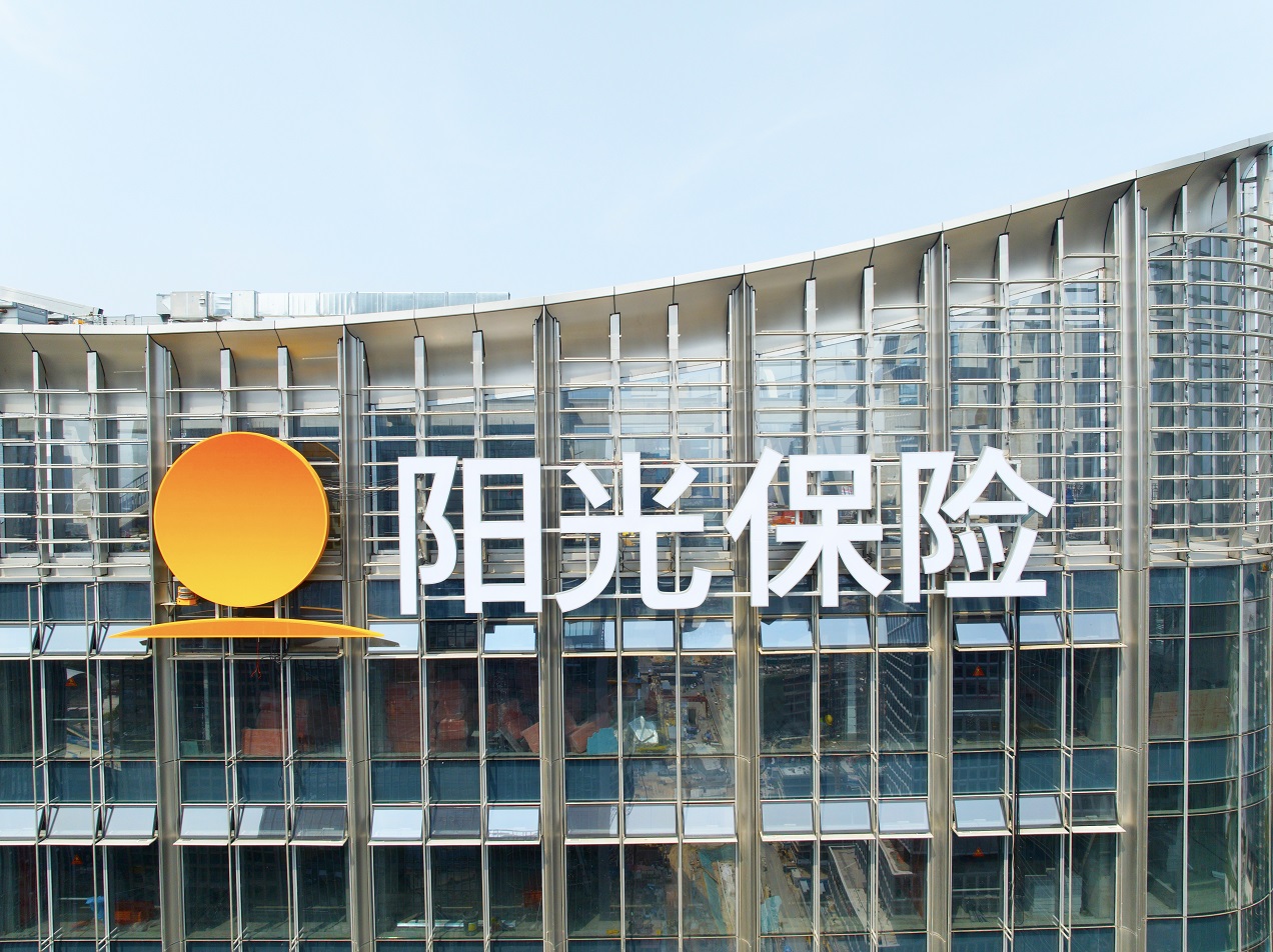 幕墙发光字多少钱一平方？